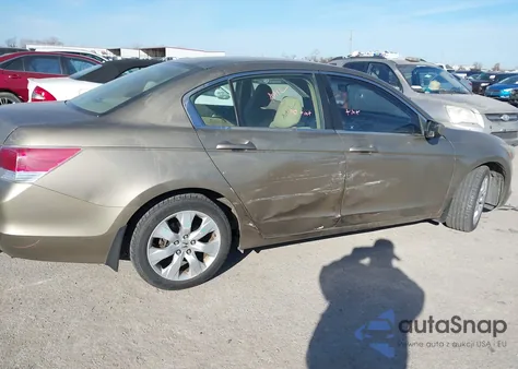 2008 Honda Accord 2.4 Ex из США, поврежденный, VIN 1HGCP26738A122092